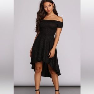 Windsor XS strapless shoulder black glittery dress
